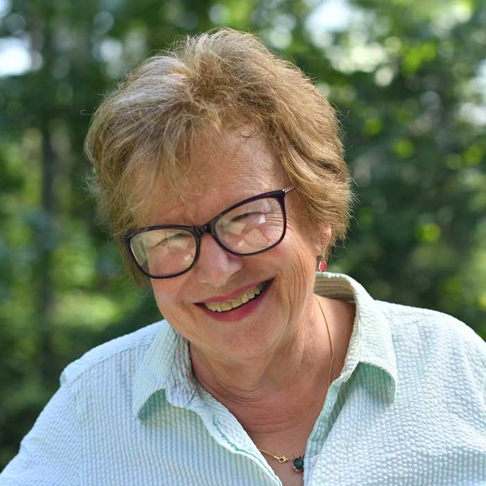 Beth Gleason ’75